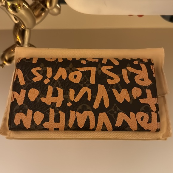 Limited edition Louis Vuitton Stephen Sprouse graffiti wallet - Picture 3 of 7